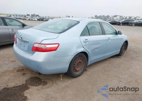 2007 Toyota Camry Le z USA, uszkodzony, nr VIN 4T1BE46K97U618409